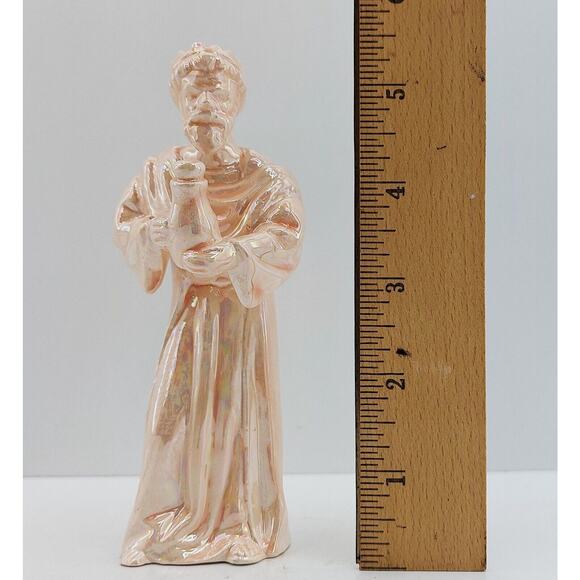 Wiseman King Figurine Replacement Nativity Scene Figure Iridescent 5.25" Tall - Picture 7 of 7